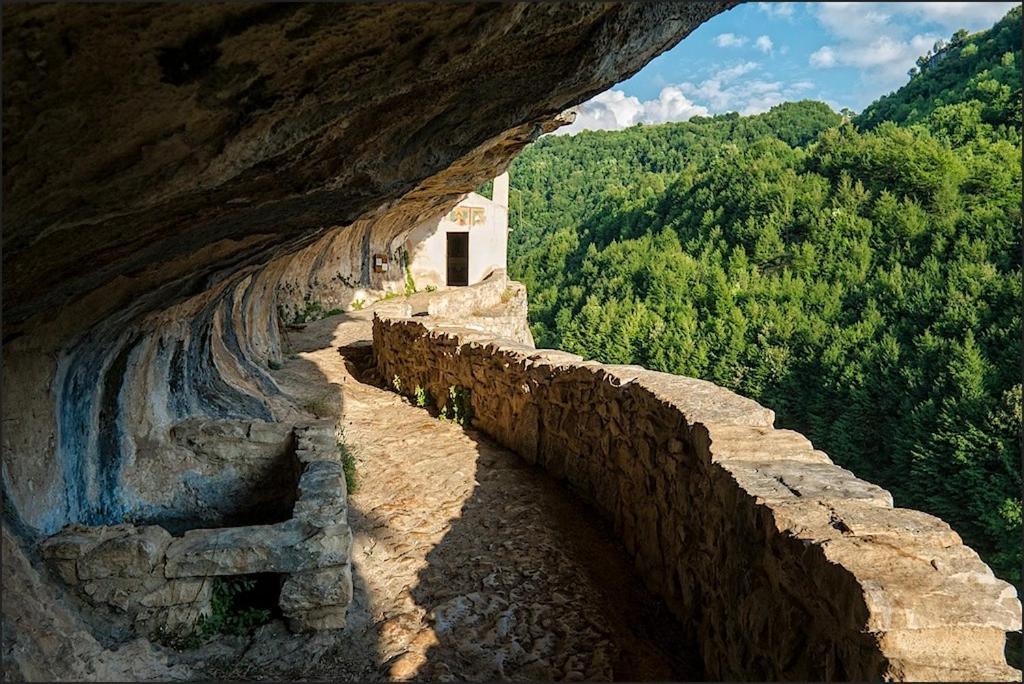 Azienda Agrituristica La Torretta Tocco da Casauria Екстериор снимка